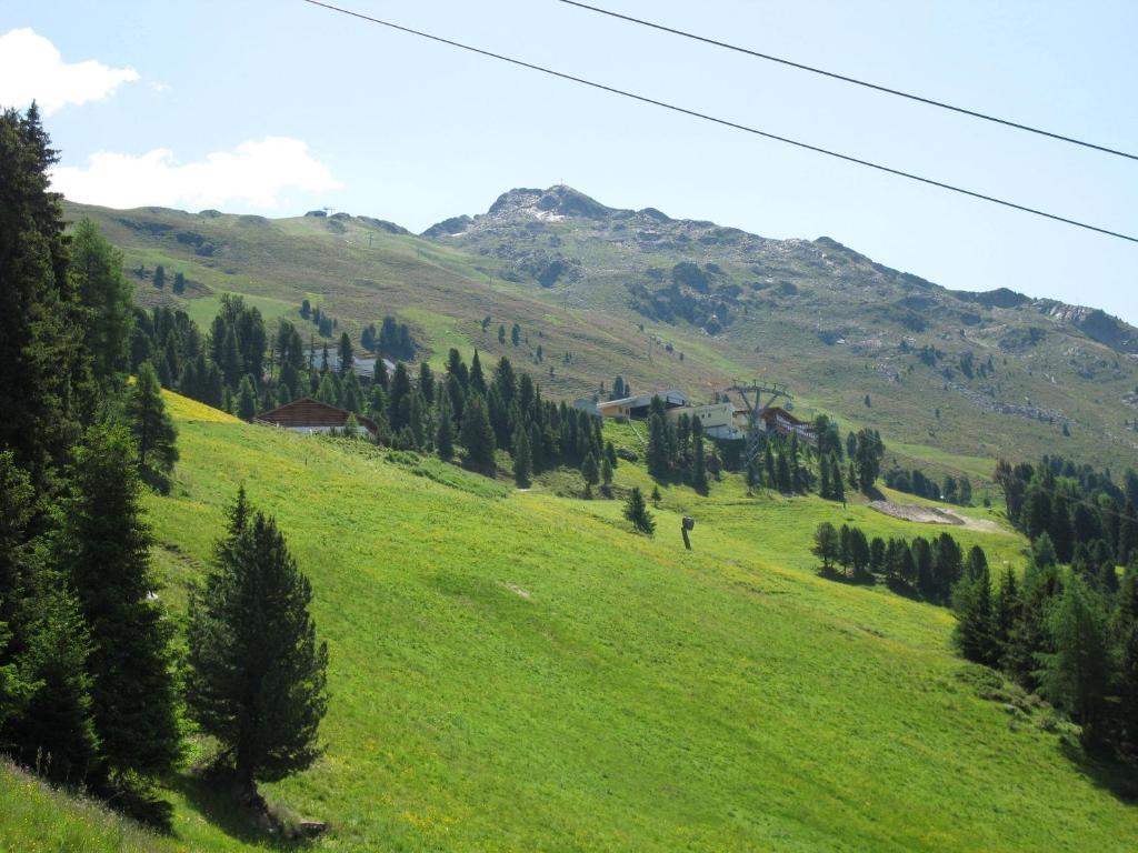 Berggasthof Hochzeigerhaus Єрценс Екстер'єр фото